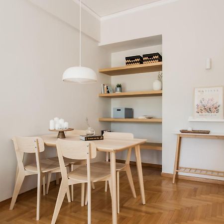 אתונה Absolute 2Br Apartment Near Emst Museum By Upstreet מראה חיצוני תמונה