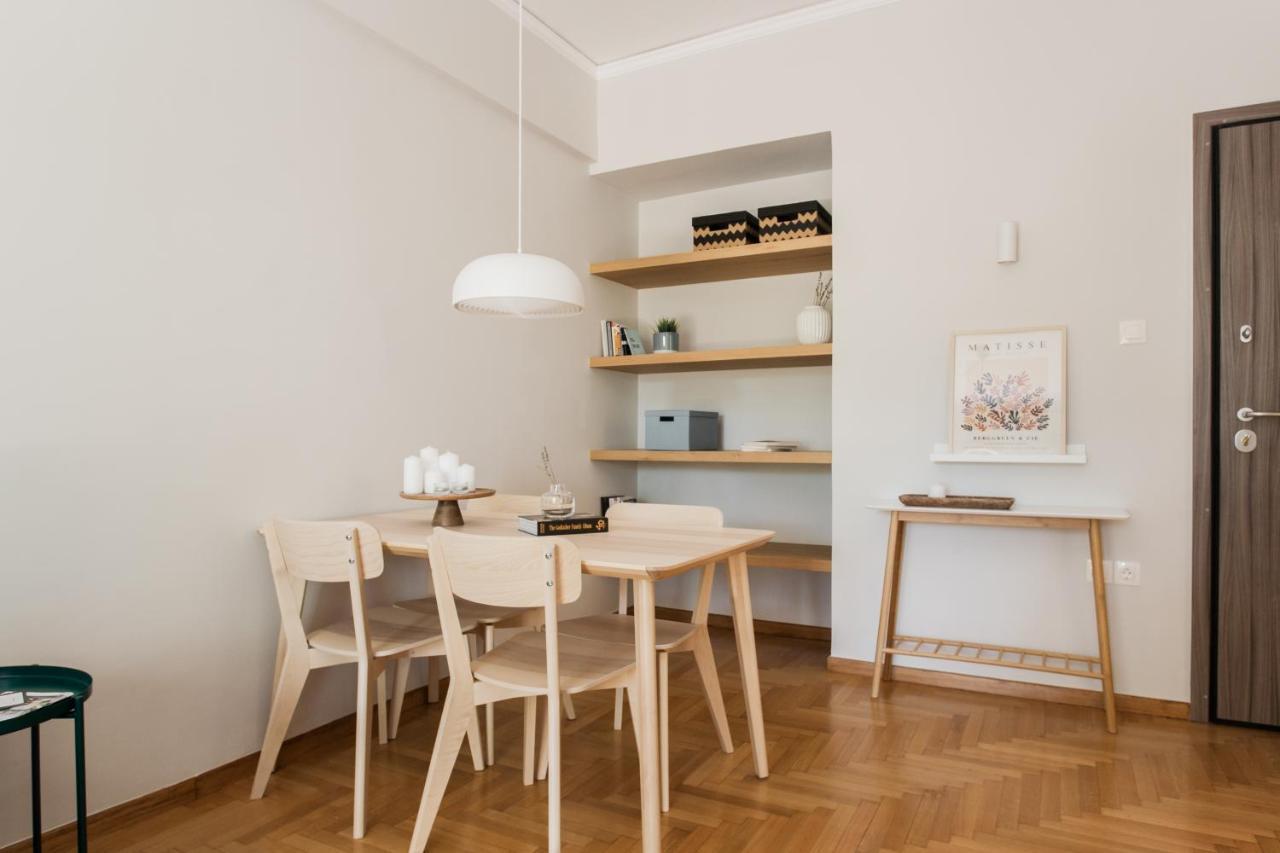 אתונה Absolute 2Br Apartment Near Emst Museum By Upstreet מראה חיצוני תמונה